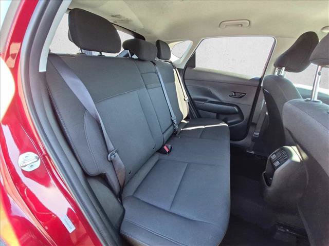 Used 2025 Hyundai Kona SEL FWD image 20