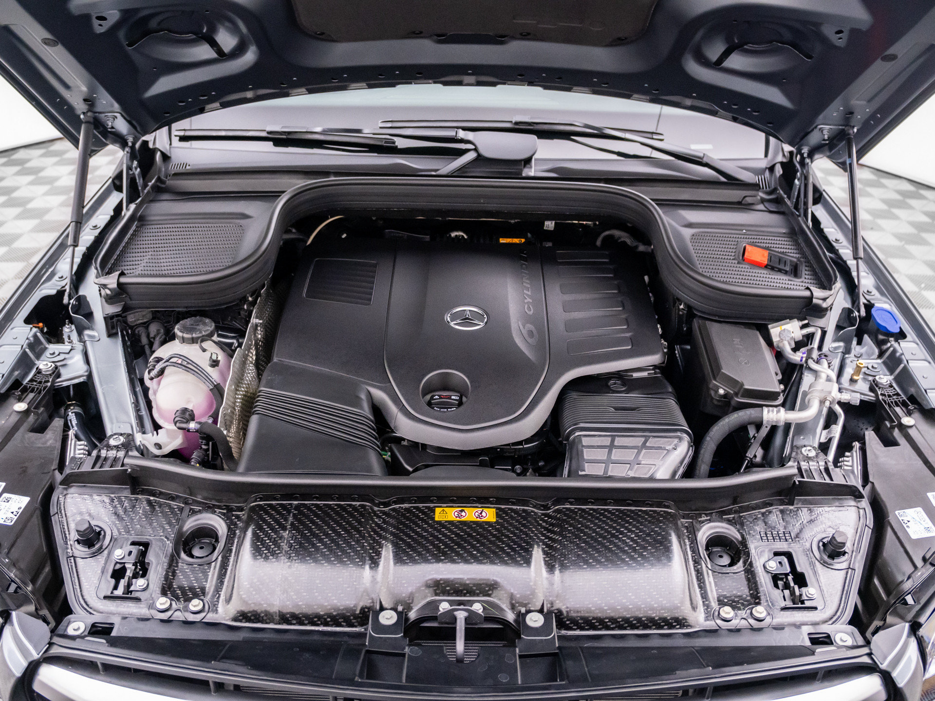 New 2026 Mercedes-Benz GLS 450 4MATIC image 34