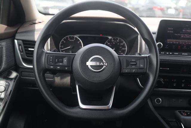 Used 2023 Nissan Rogue S FWD image 14