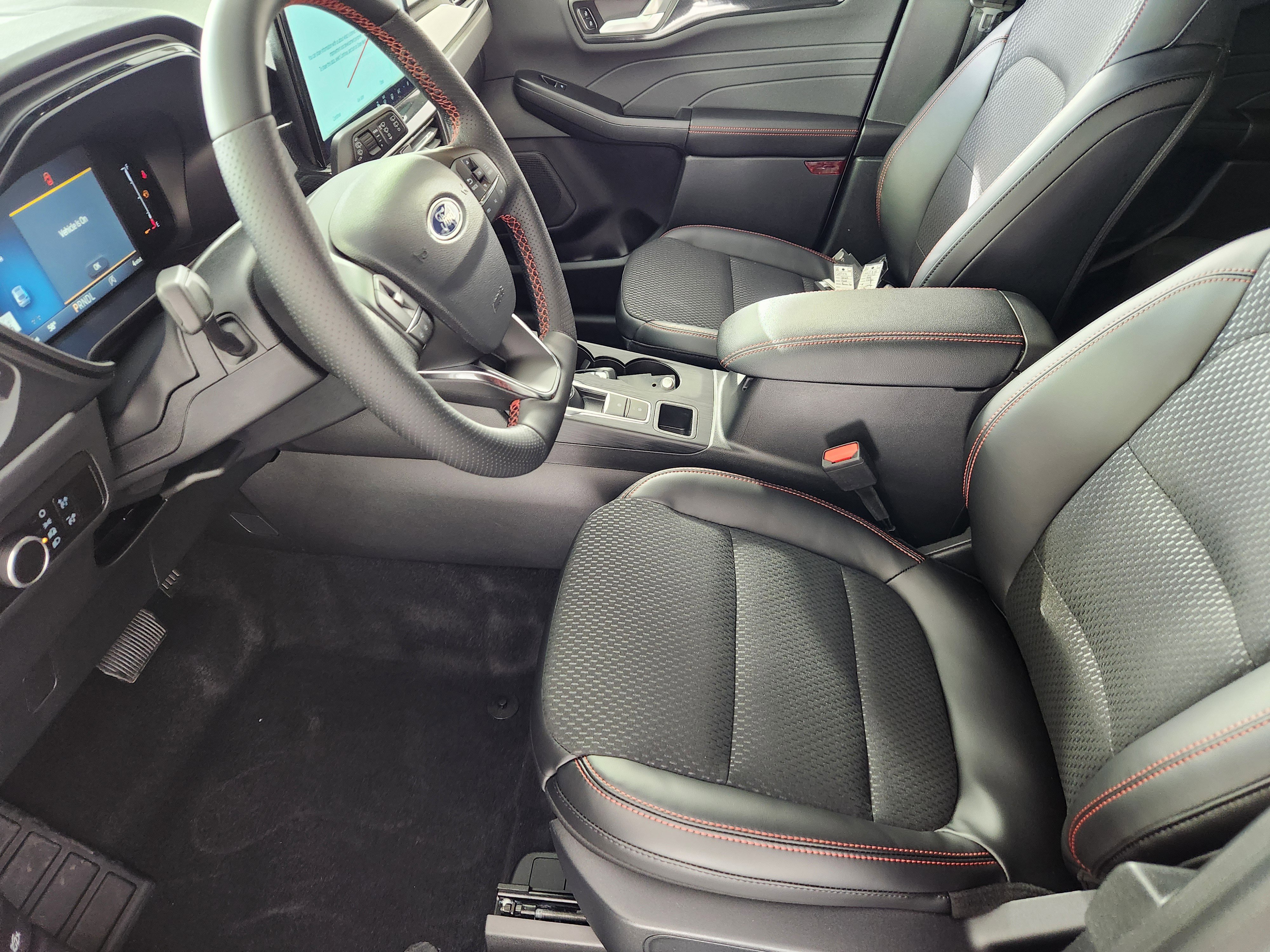 New 2026 Ford Escape ST-Line w/ Tech Pack #1 image 11