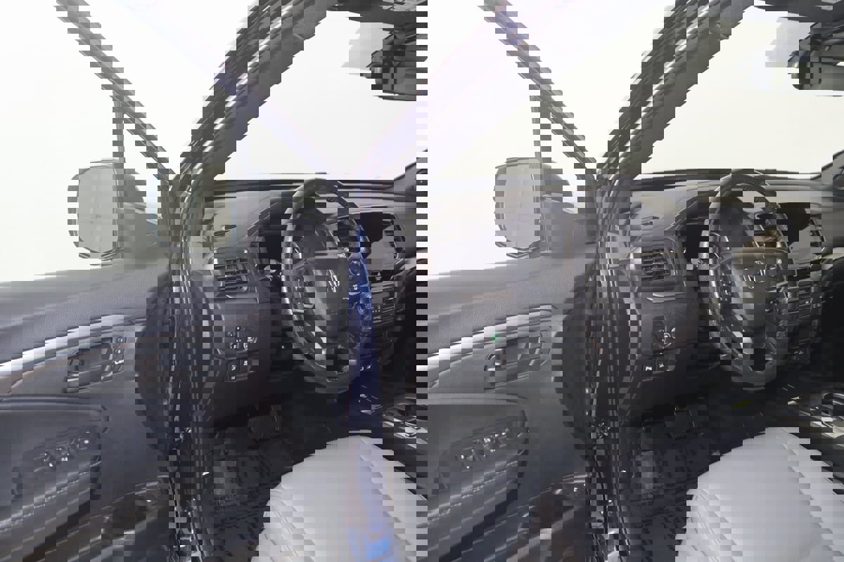 Used 2024 Honda Passport EX-L image 41