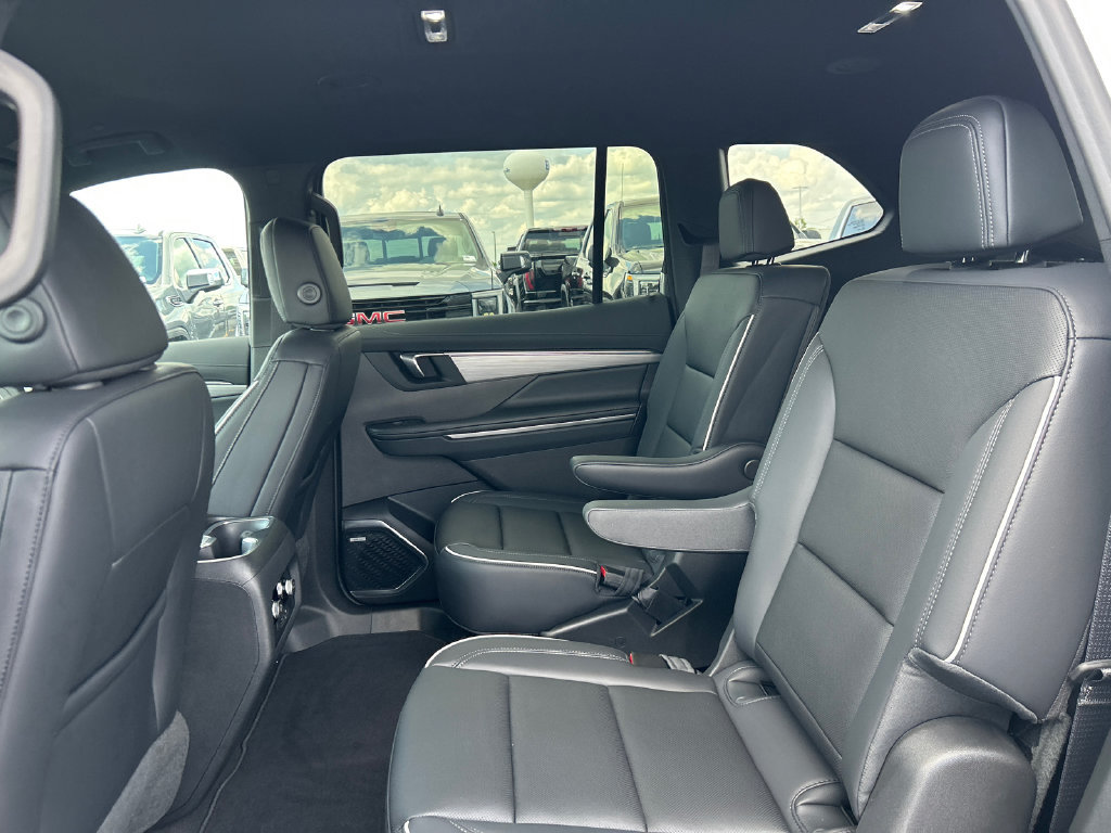 New 2027 Buick Enclave Preferred w/ Power Package FWD image 36