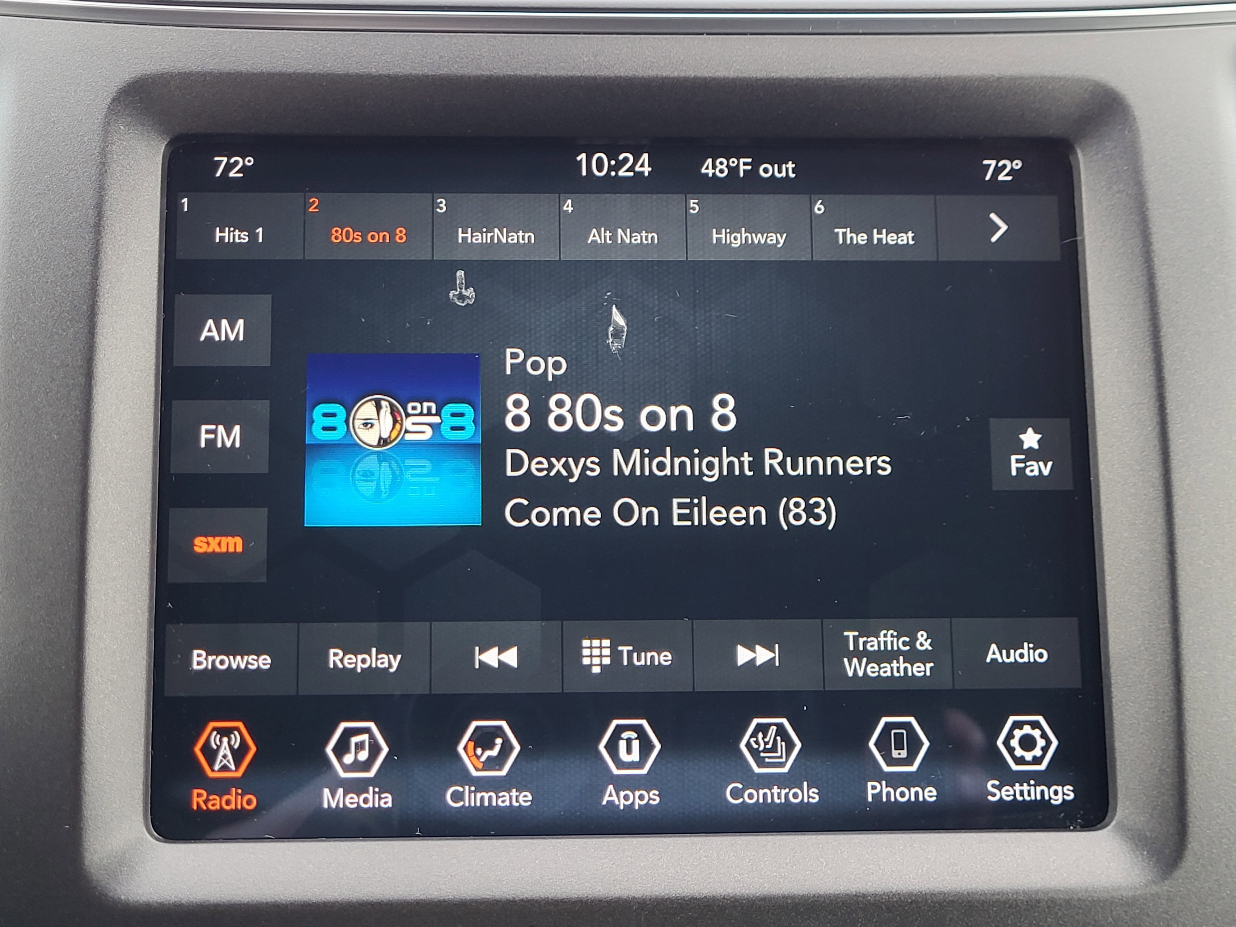 Used 2020 Jeep Cherokee Trailhawk w/ Cold Weather Group image 23