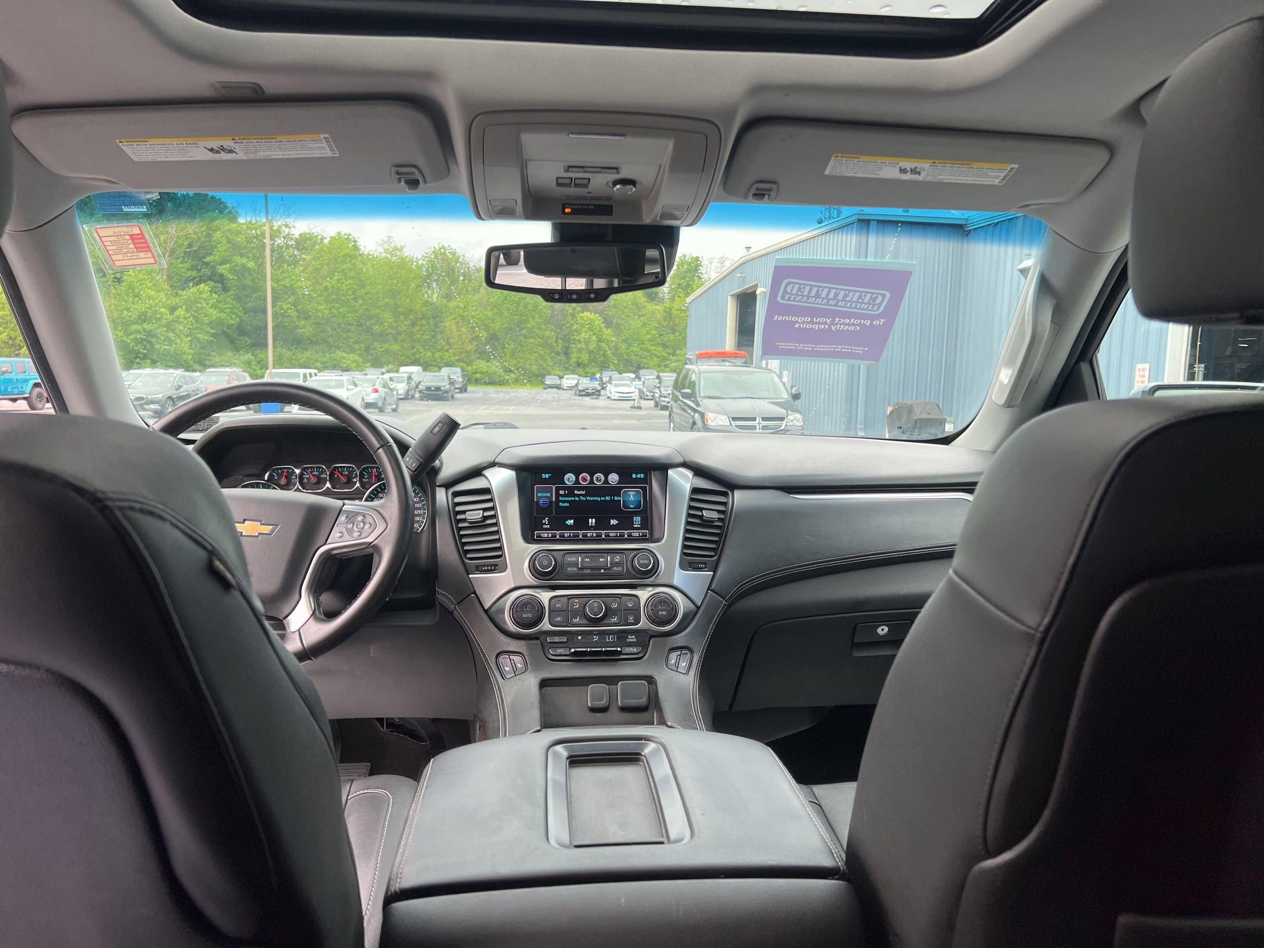 Used 2015 Chevrolet Tahoe LT AWD/4WD image 29
