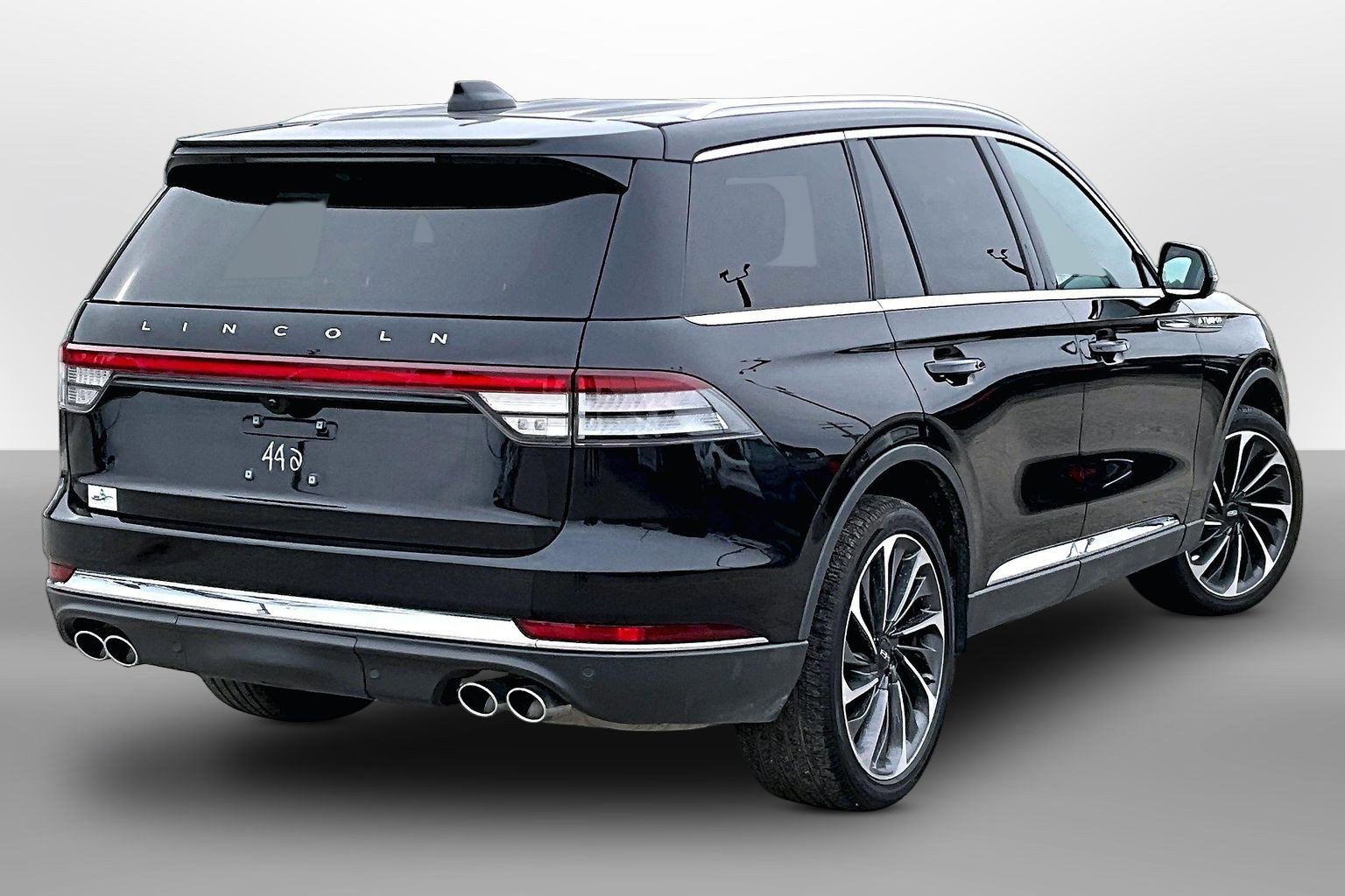 Used 2025 Lincoln Aviator Reserve w/ Equipment Group 201A AWD/4WD image 10