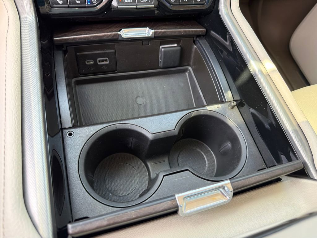 Used 2023 GMC Yukon Denali image 30