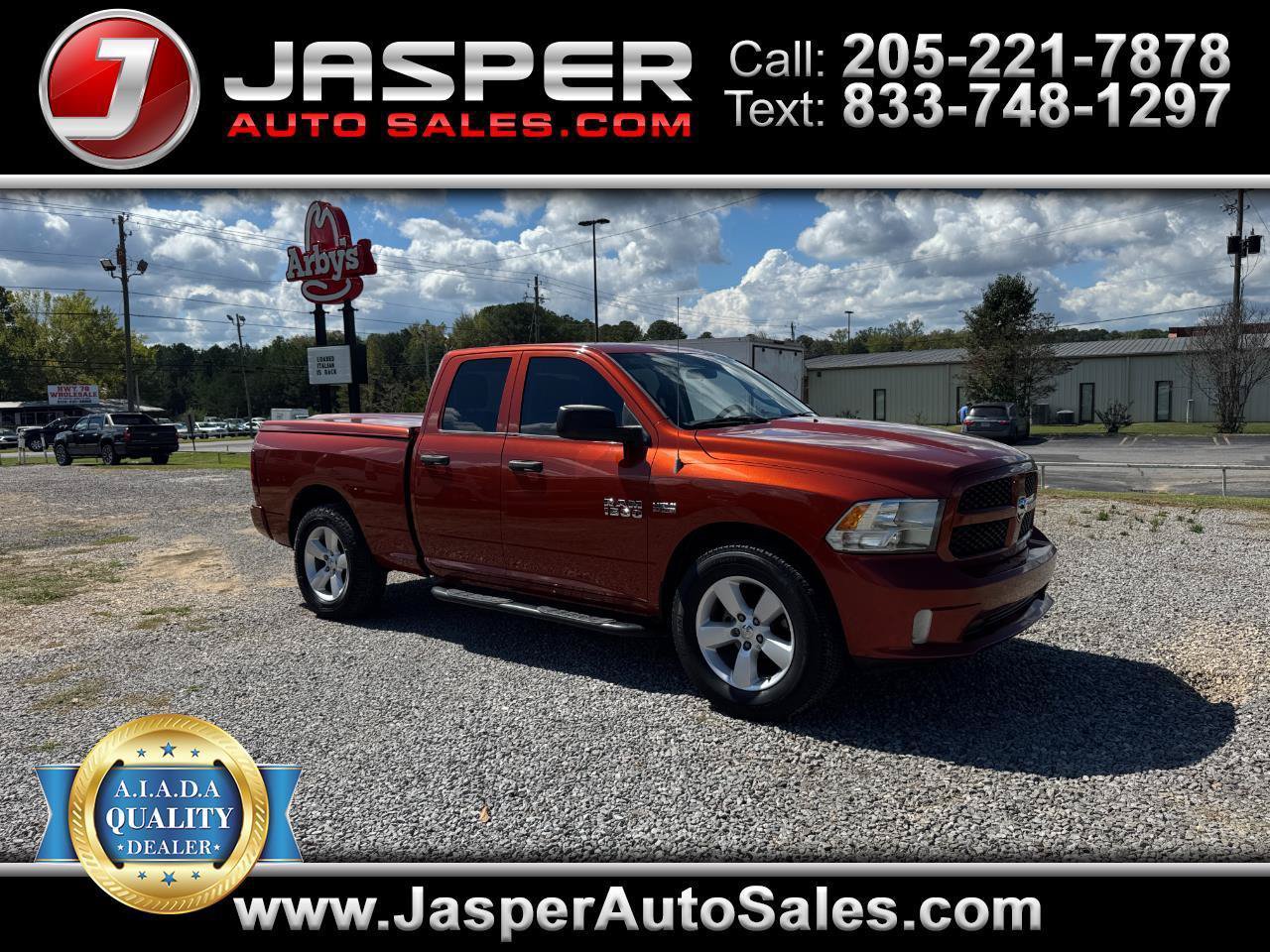 Used 2013 RAM 1500 ST RWD image 1