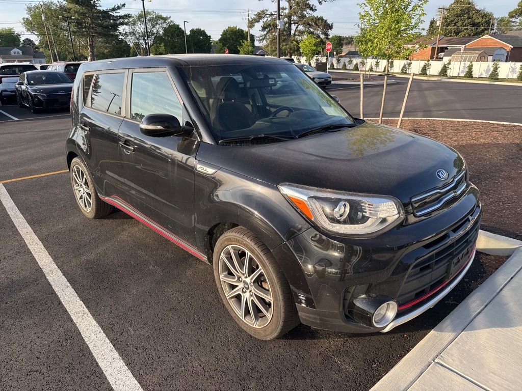 Used 2018 Kia Soul ! w/ Tech Package image 1