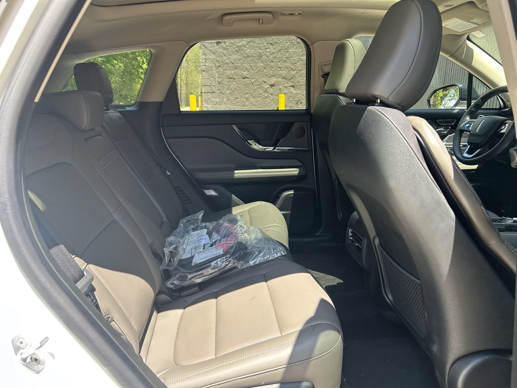 New 2025 Lincoln Corsair Grand Touring AWD/4WD image 18