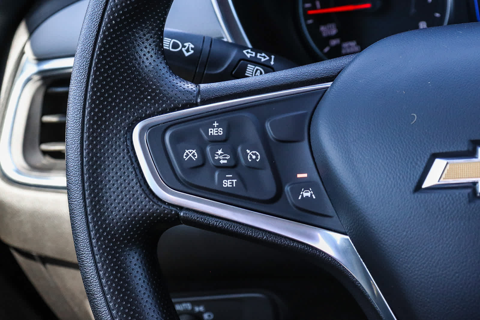 Used 2023 Chevrolet Equinox LS w/ LS Convenience Package FWD image 22