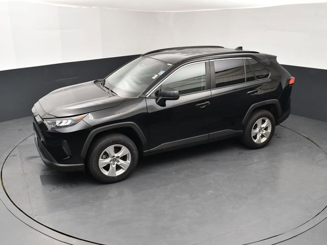 Used 2021 Toyota RAV4 LE AWD/4WD image 15