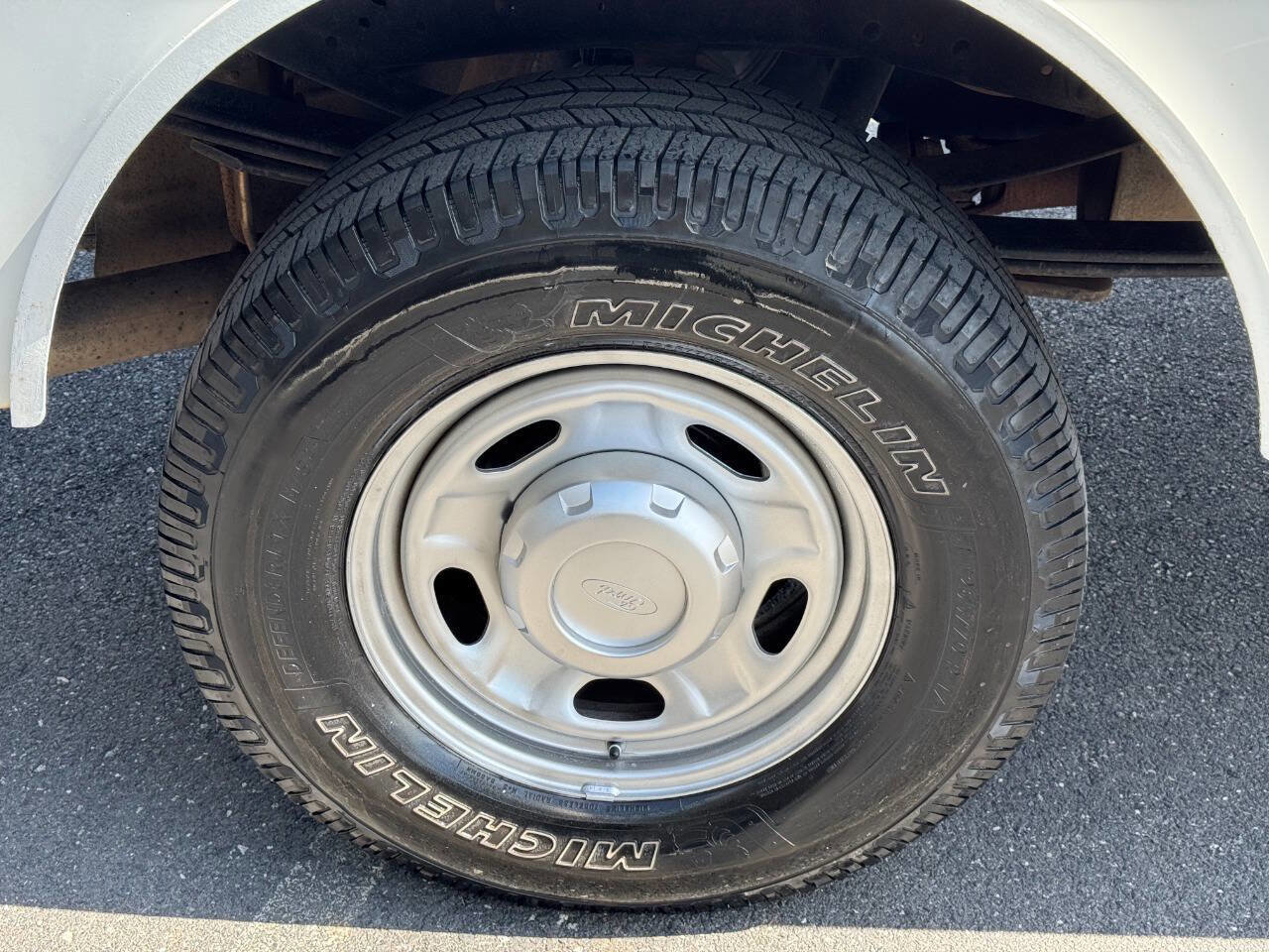 Used 2016 Ford F350 XL image 58