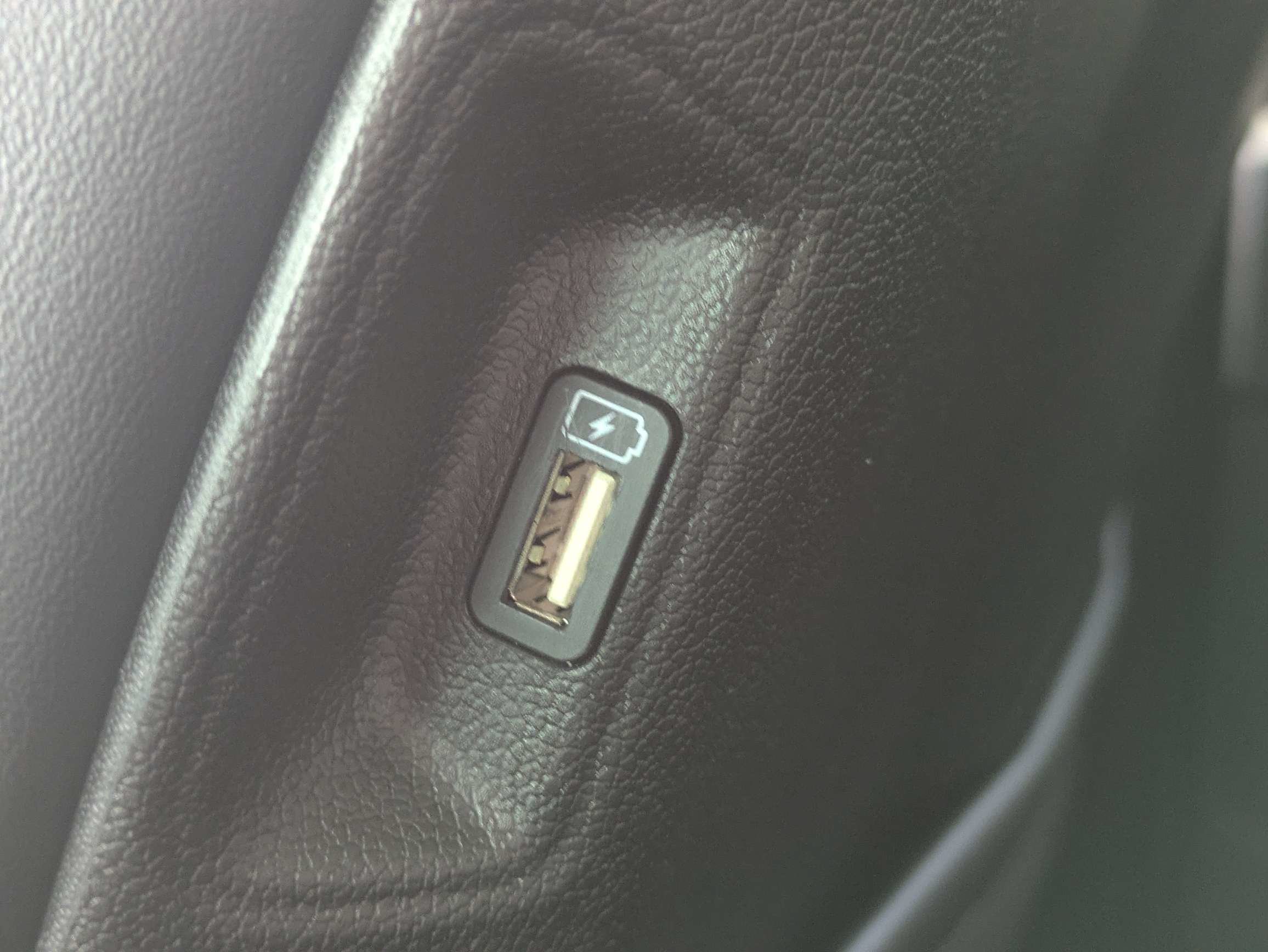 Certified 2022 Kia Sorento SX FWD image 22