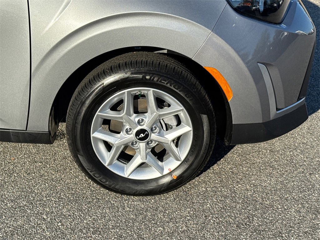 New 2025 Kia Soul S image 12