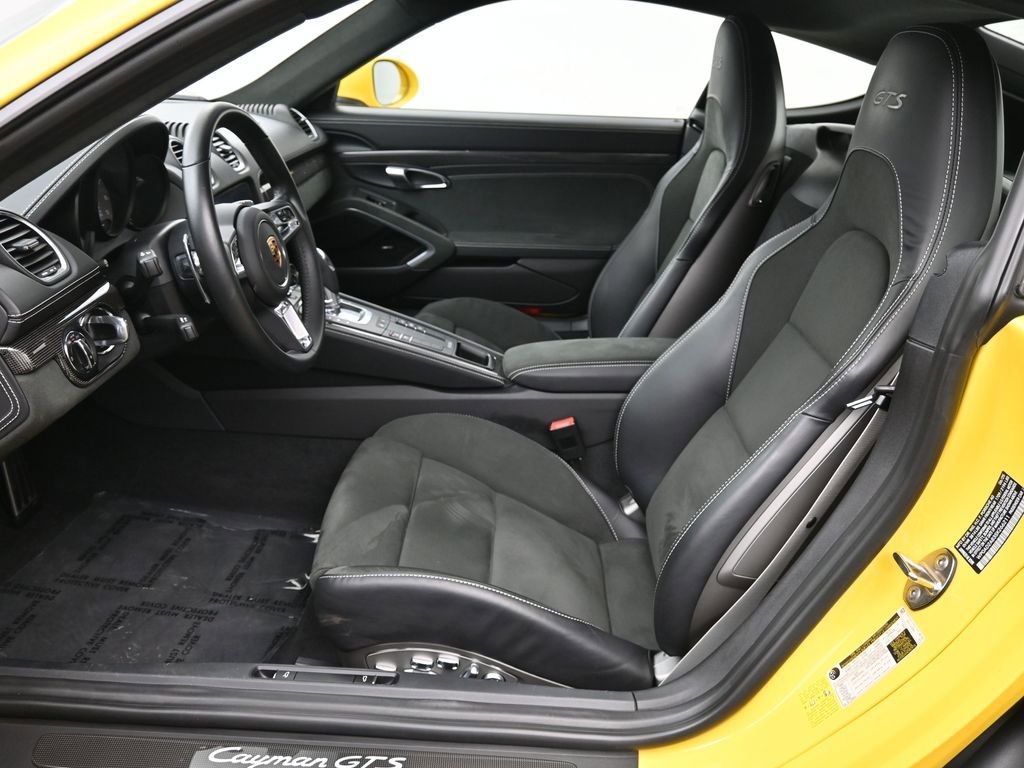 Certified 2025 Porsche 718 Cayman GTS image 7