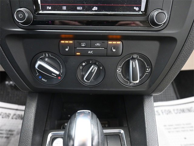 Used 2018 Volkswagen Jetta SE image 15