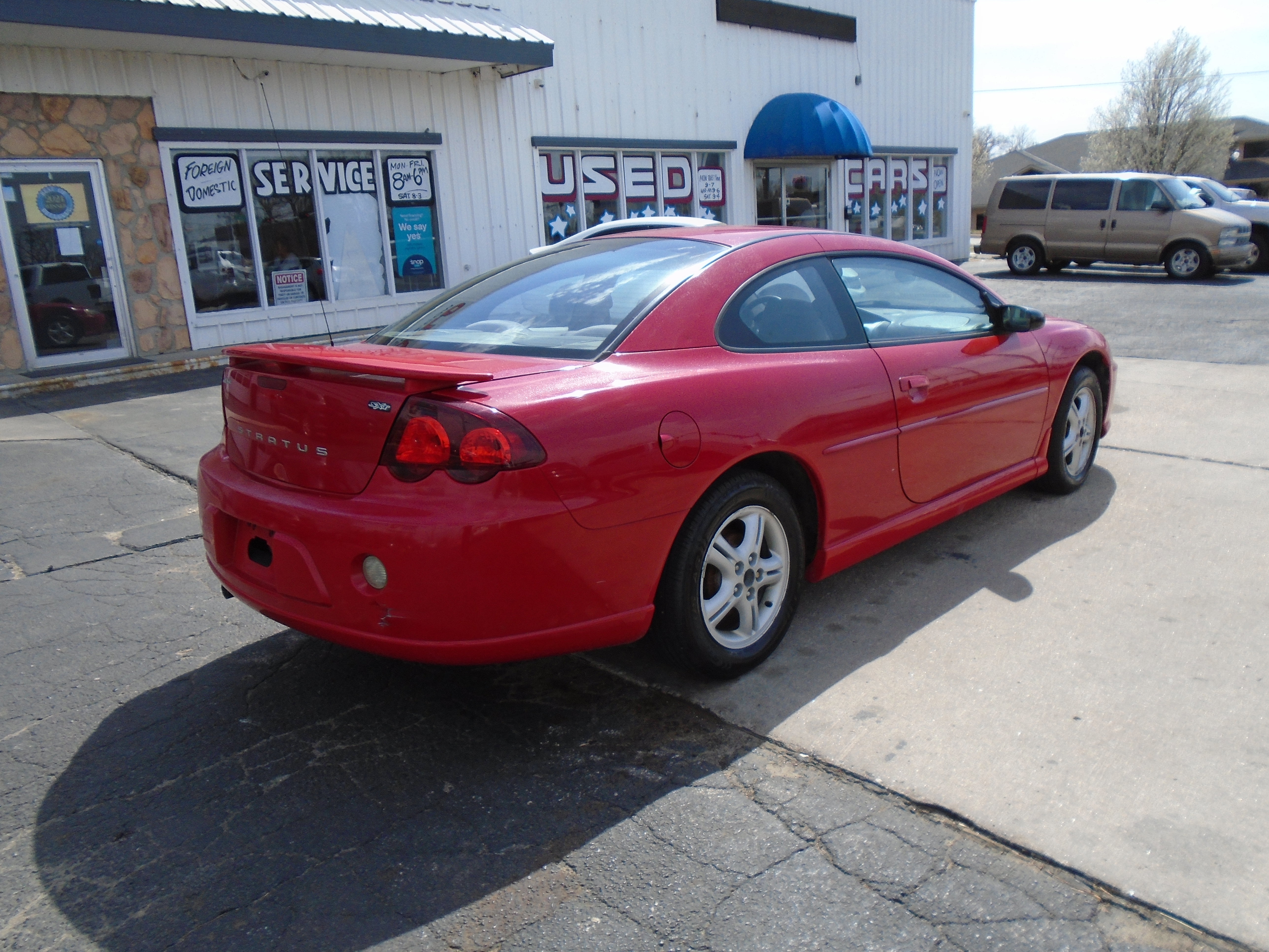 Used 2004 Dodge Stratus SXT image 2
