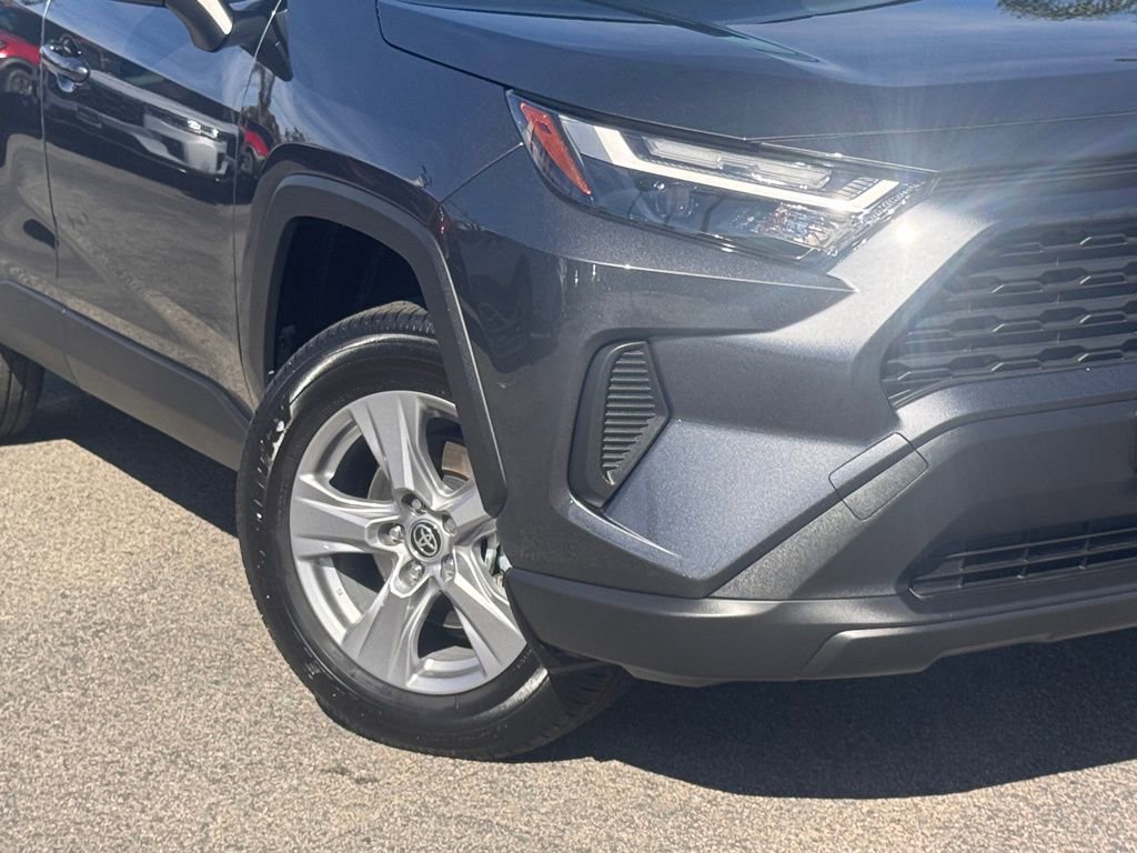 Used 2025 Toyota RAV4 LE image 4