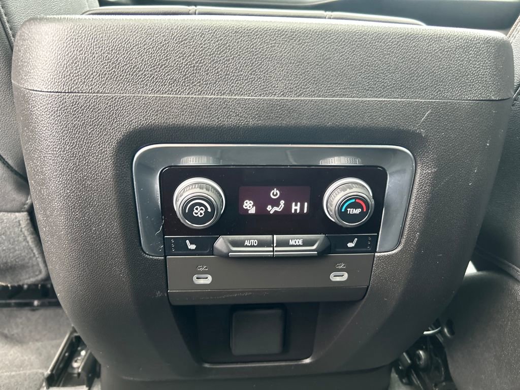 Used 2023 Chevrolet Tahoe High Country image 19