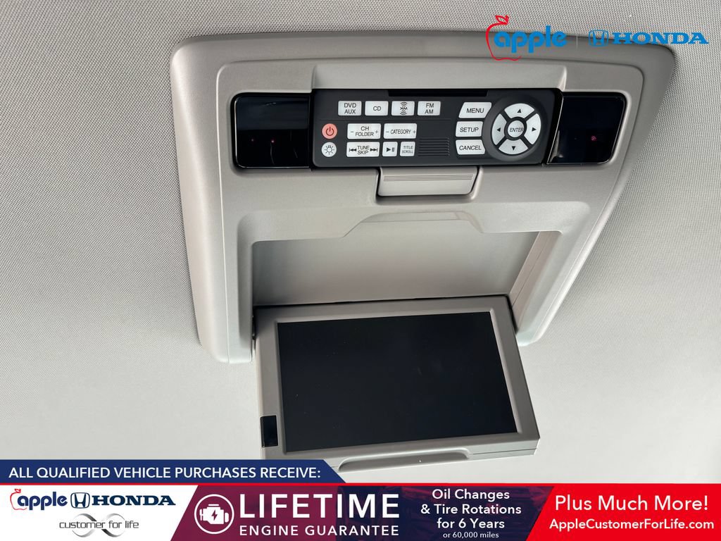Used 2016 Honda Odyssey SE image 29
