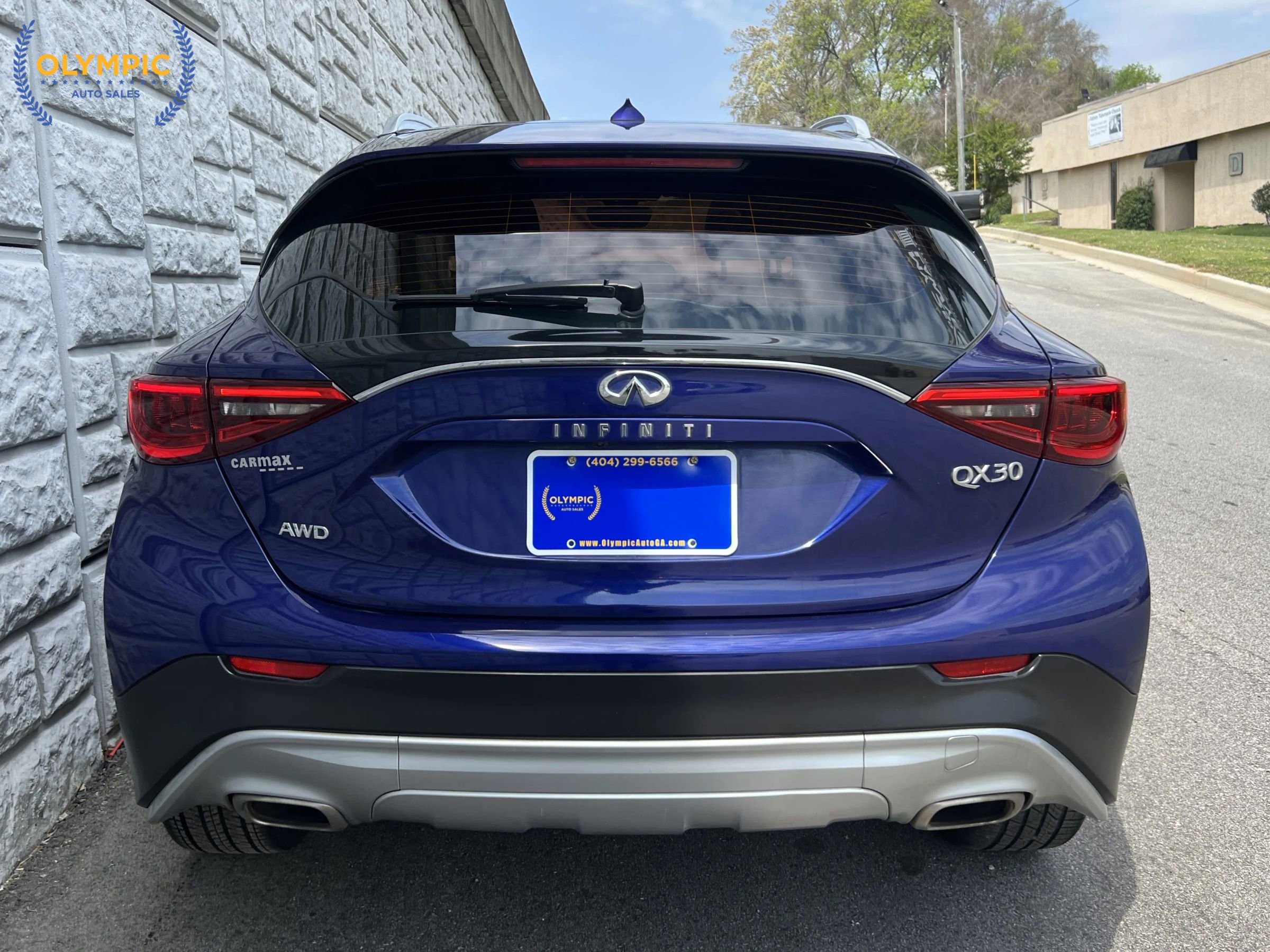 Used 2018 INFINITI QX30 Premium w/ Cargo Package AWD/4WD image 5