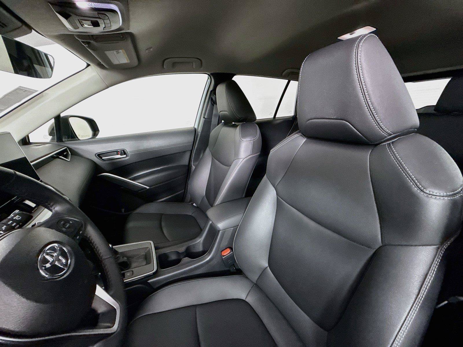 Certified 2026 Toyota Corolla Cross XLE FWD image 3
