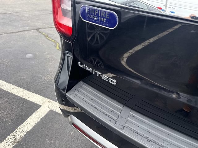 Used 2024 Ford Expedition Max Limited AWD/4WD image 5