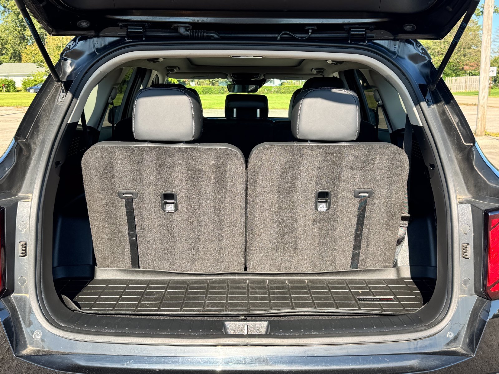 Used 2025 Kia Sorento S w/ Panoramic Sunroof Package FWD image 7