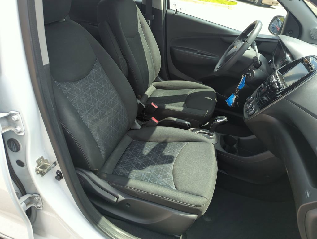 Used 2020 Chevrolet Spark LS FWD image 31