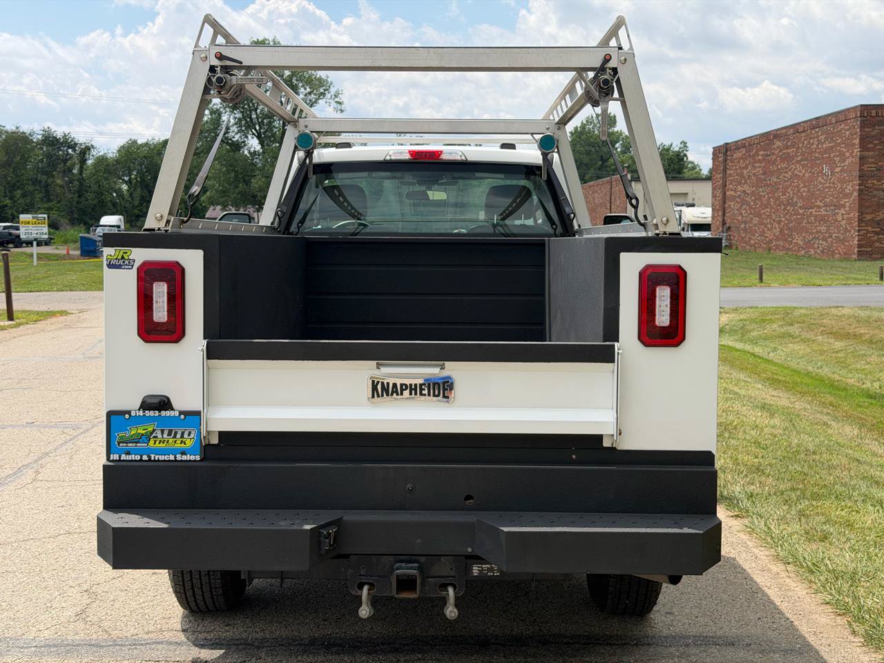 Used 2022 Ford F250 XL w/ Power Equipment Group AWD/4WD image 5