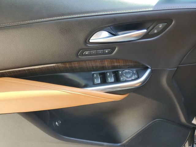 Certified 2023 Cadillac XT4 Premium Luxury FWD image 18