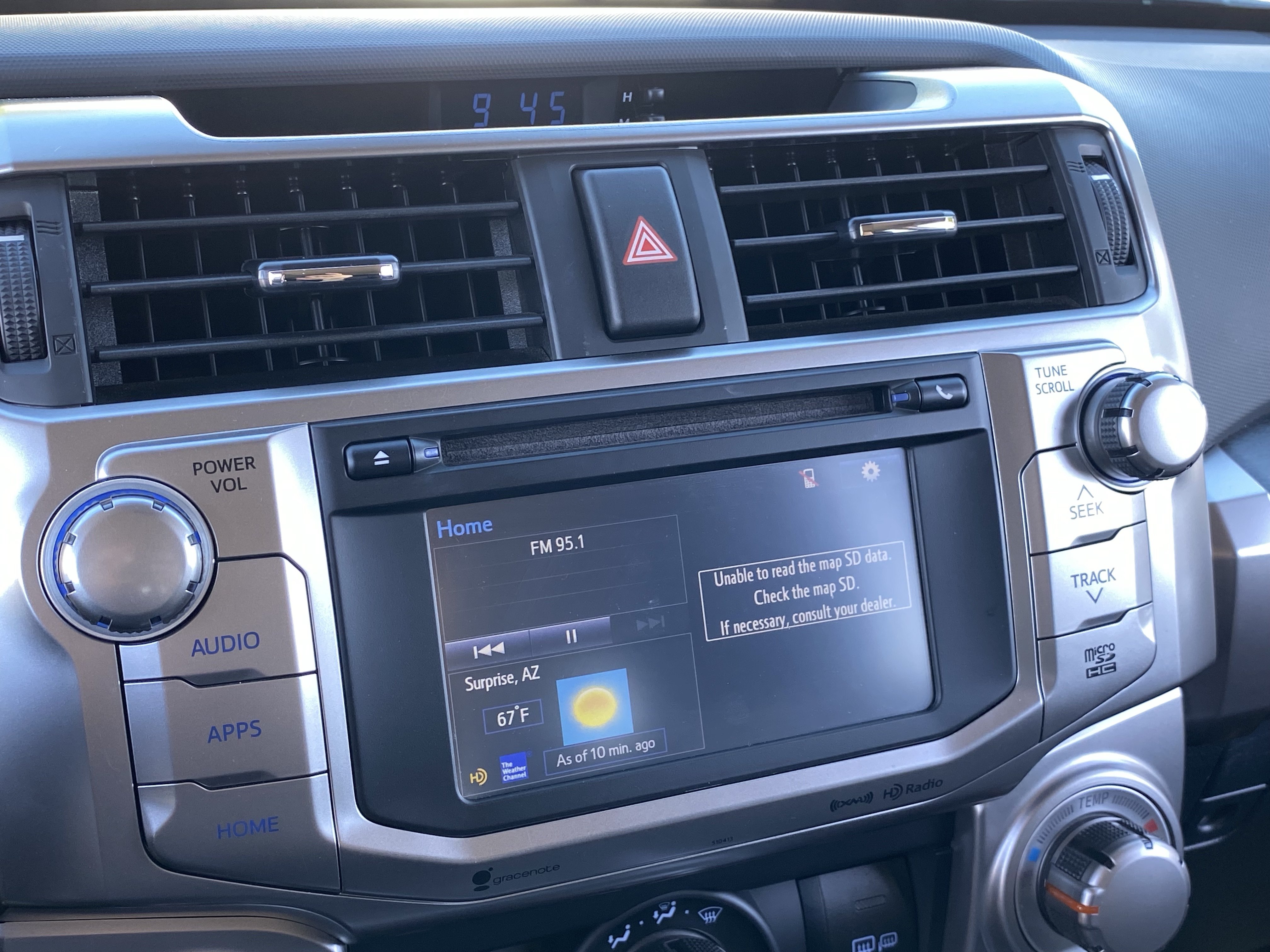 Used 2019 Toyota 4Runner SR5 AWD/4WD image 25