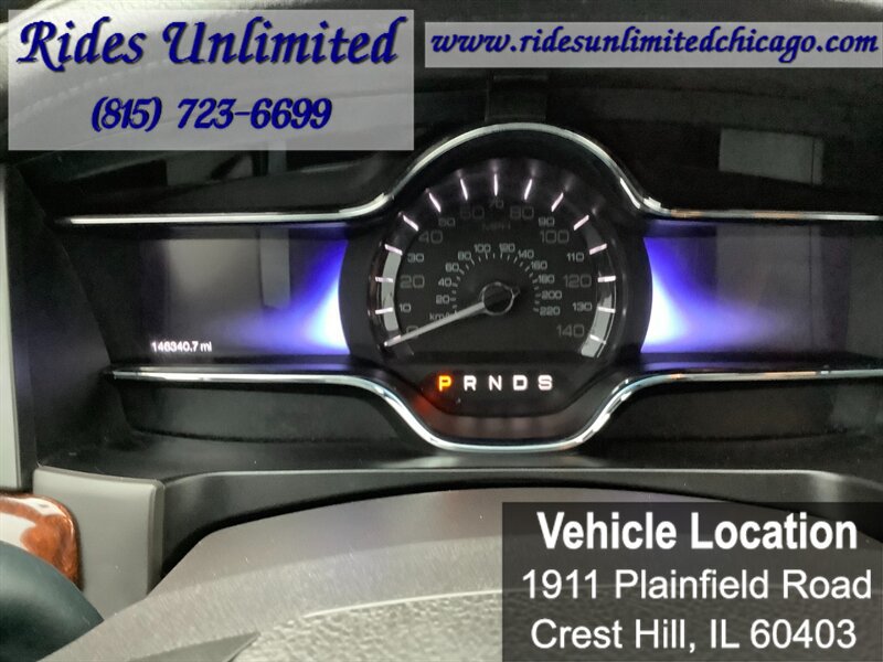 Used 2013 Lincoln MKS FWD image 25