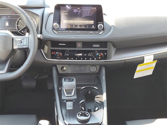 New 2026 Nissan Rogue SV w/ SV Premium Package image 32