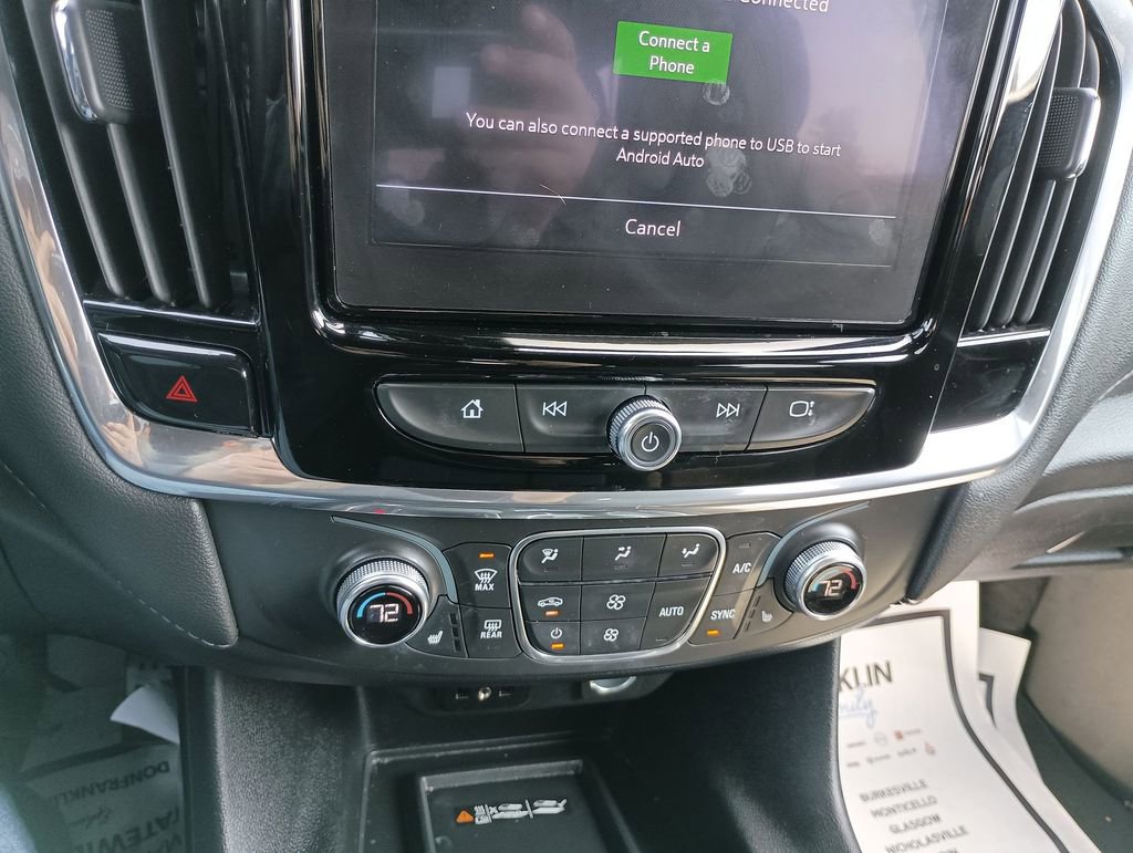 Used 2023 Chevrolet Traverse LT image 25