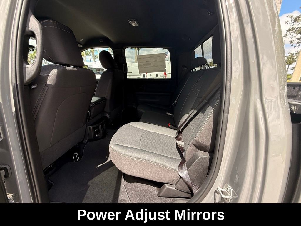 New 2026 RAM 3500 Tradesman AWD/4WD image 27