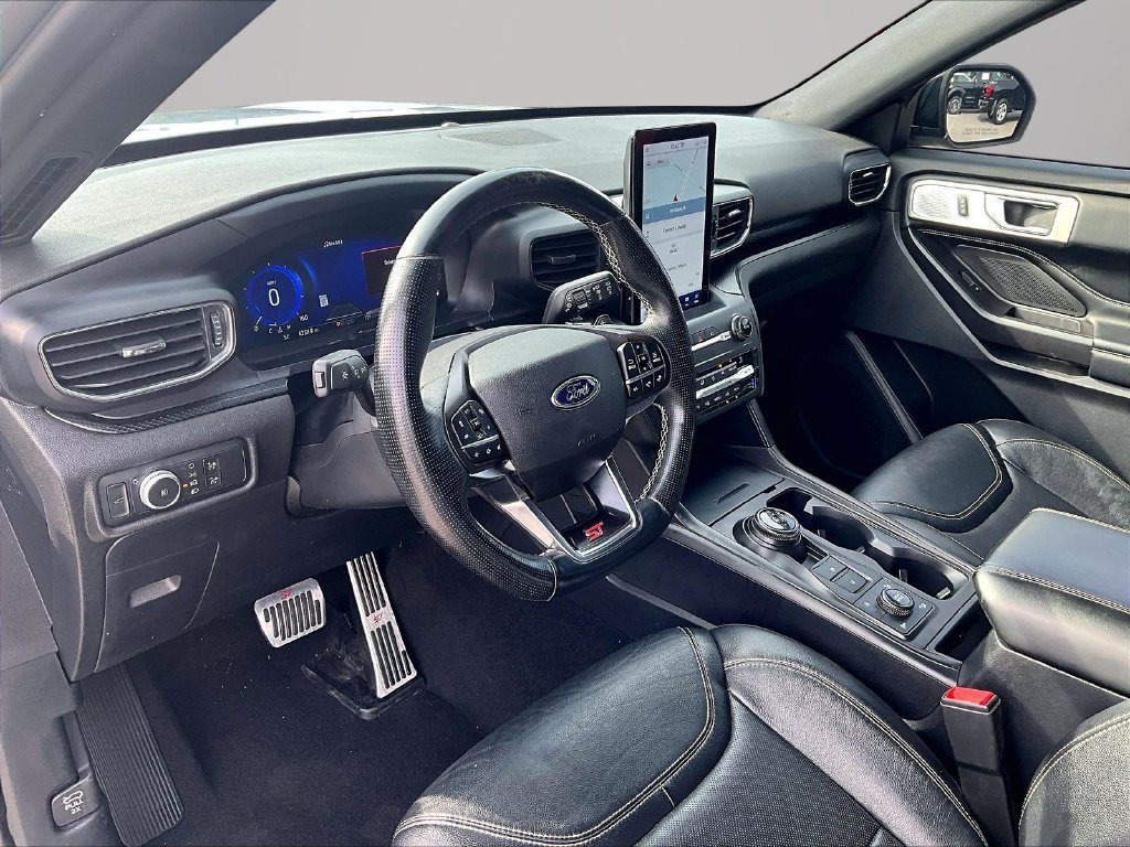 Used 2020 Ford Explorer ST w/ ST Street Pack AWD/4WD image 15