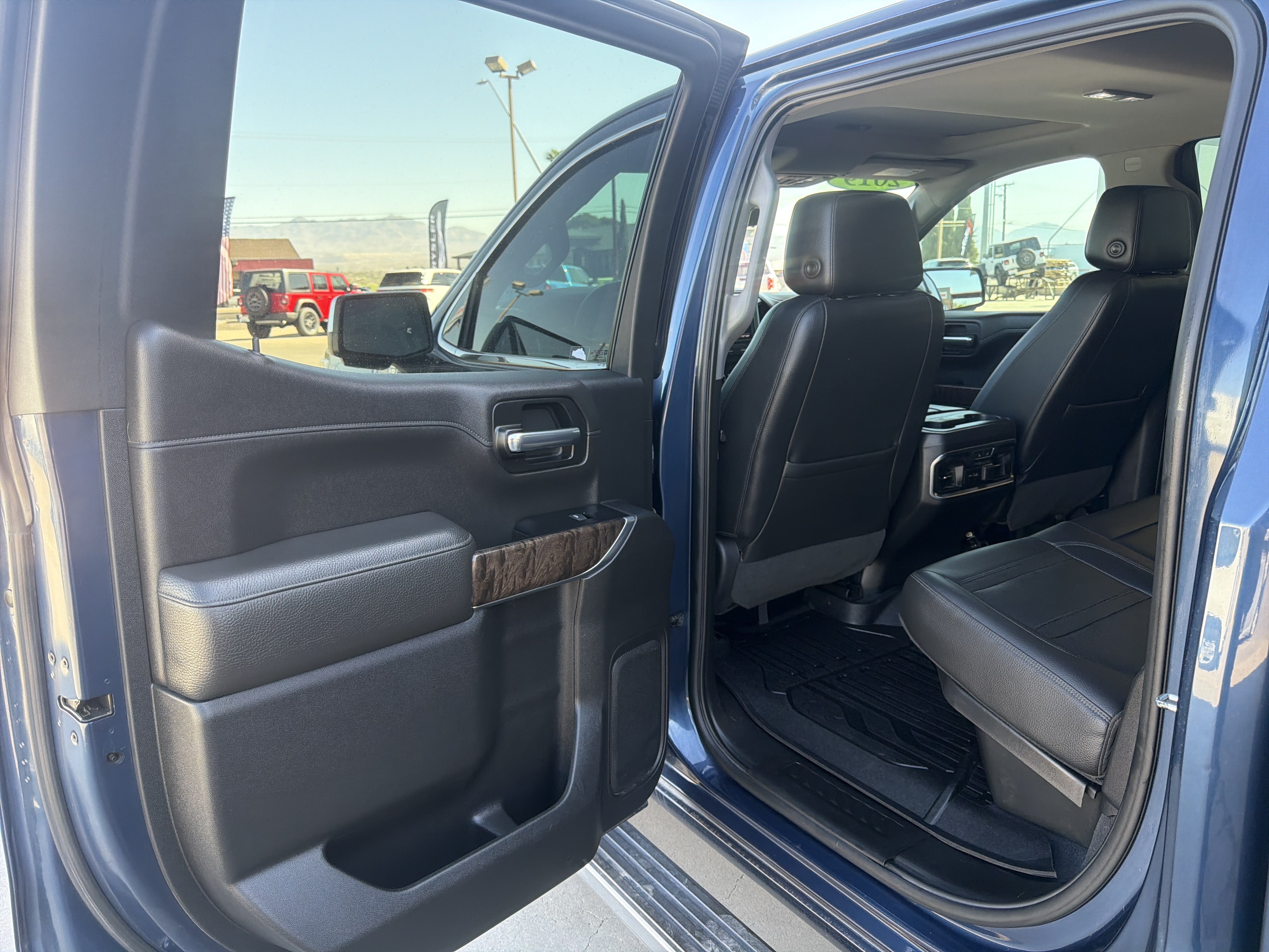 Used 2019 GMC Sierra 1500 Denali w/ Technology Package RWD image 8