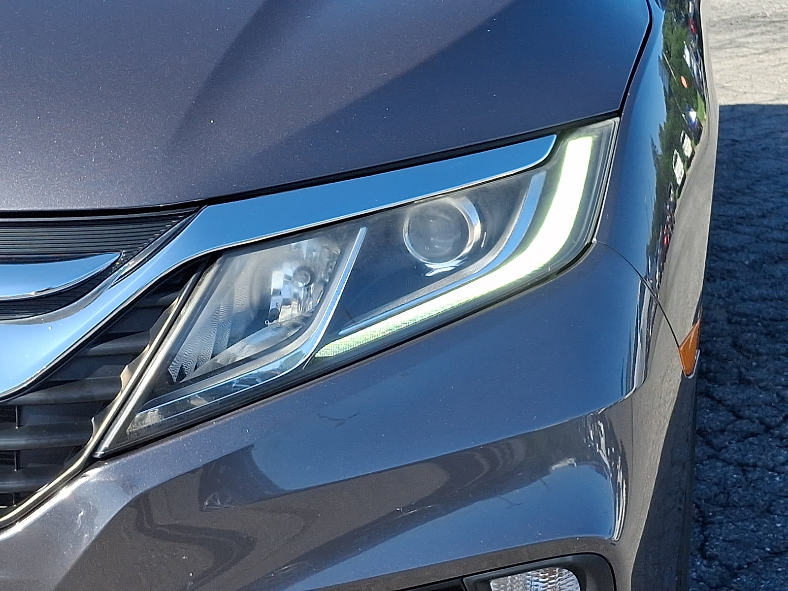 Used 2019 Honda Odyssey EX image 8