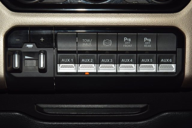 Used 2022 RAM 3500 Laramie image 34