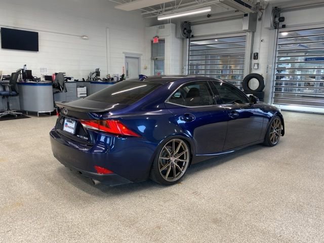 Used 2017 Lexus IS 300 300 w/ Premium Package image 5