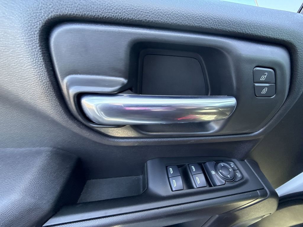 Certified 2025 GMC Sierra 1500 Pro w/ Pro Value Package image 30