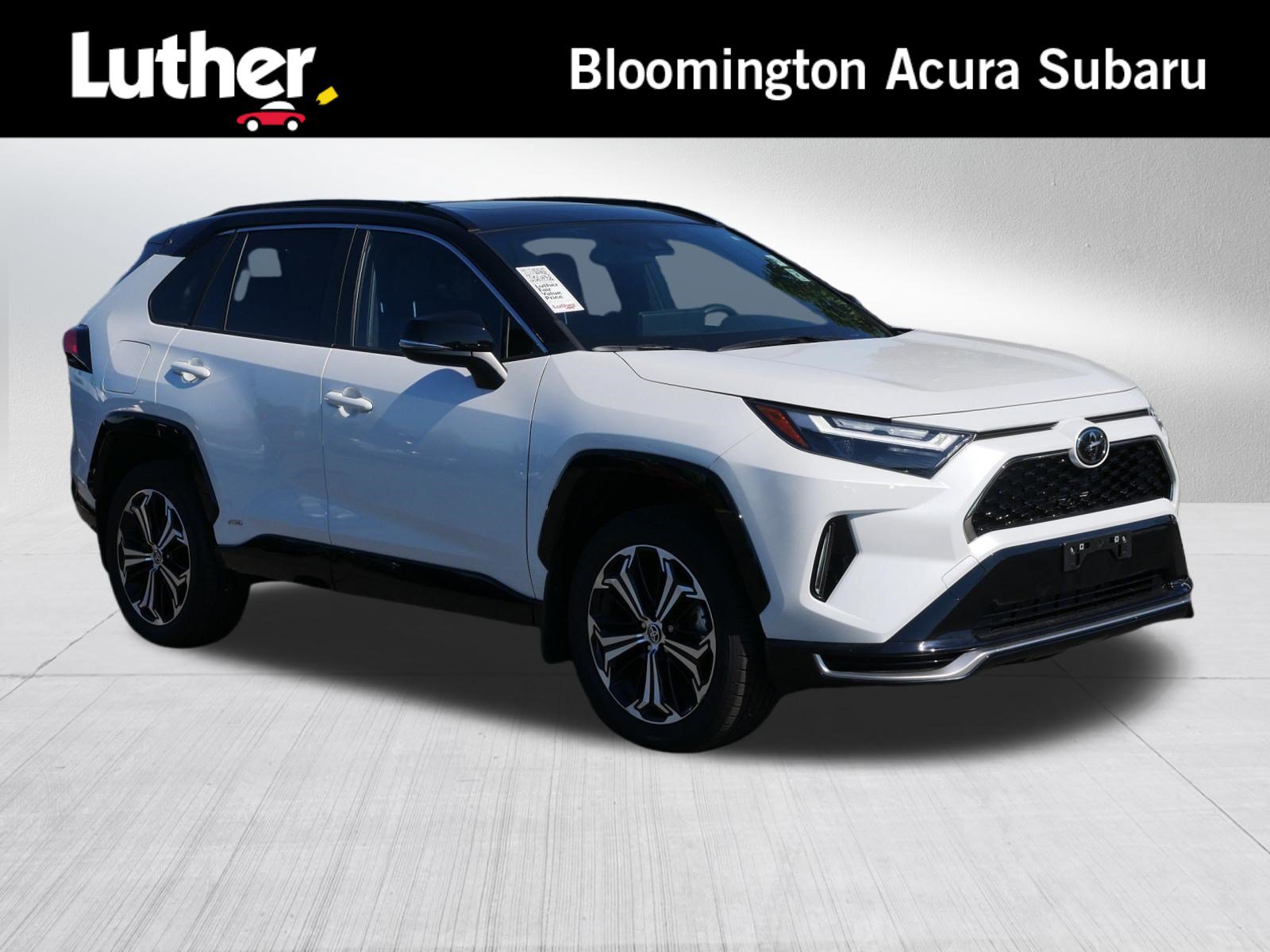 Used 2025 Toyota RAV4 XSE w/ Weather Package