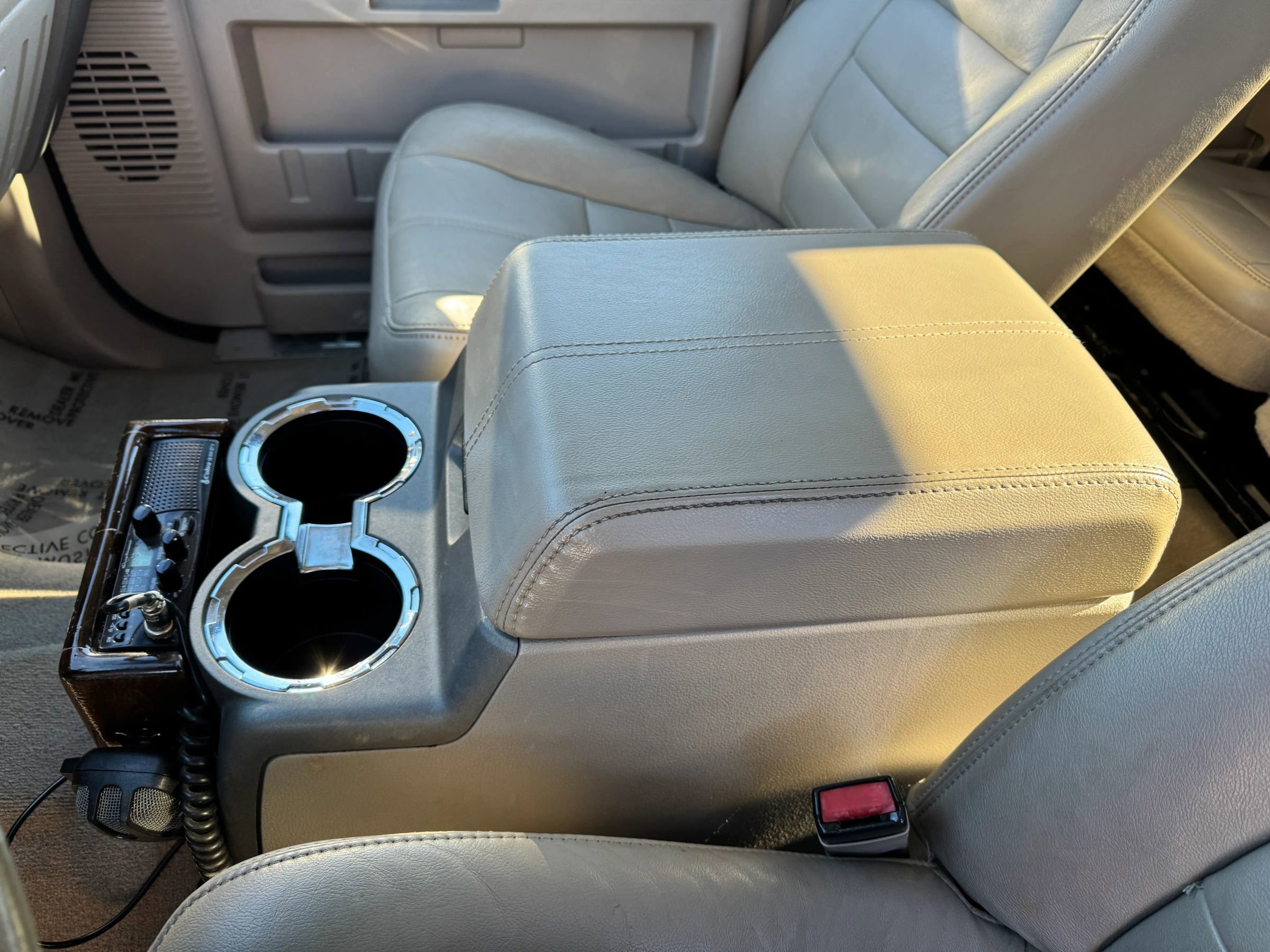 Used 2008 Ford F250 Lariat image 19