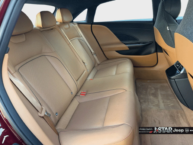 Used 2025 Lucid Air Touring AWD/4WD image 26