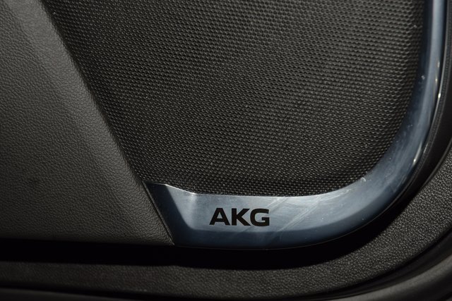 Used 2023 Cadillac Escalade Sport w/ LPO, ONYX Package image 52