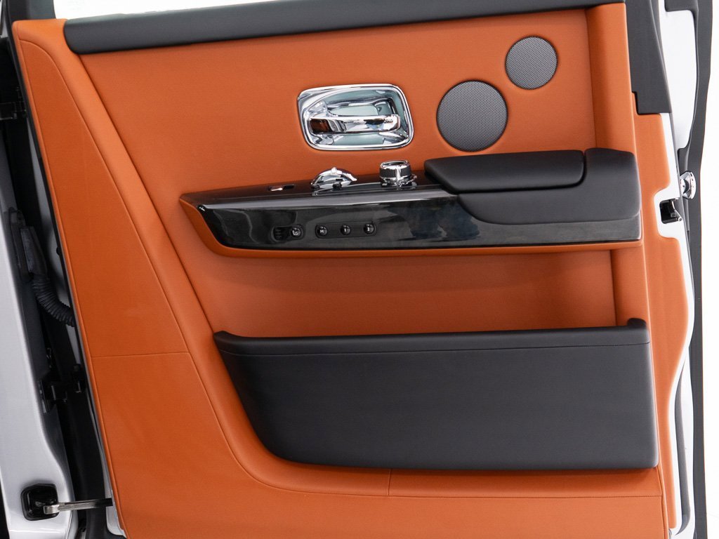 Certified 2018 Rolls-Royce Phantom Sedan image 20