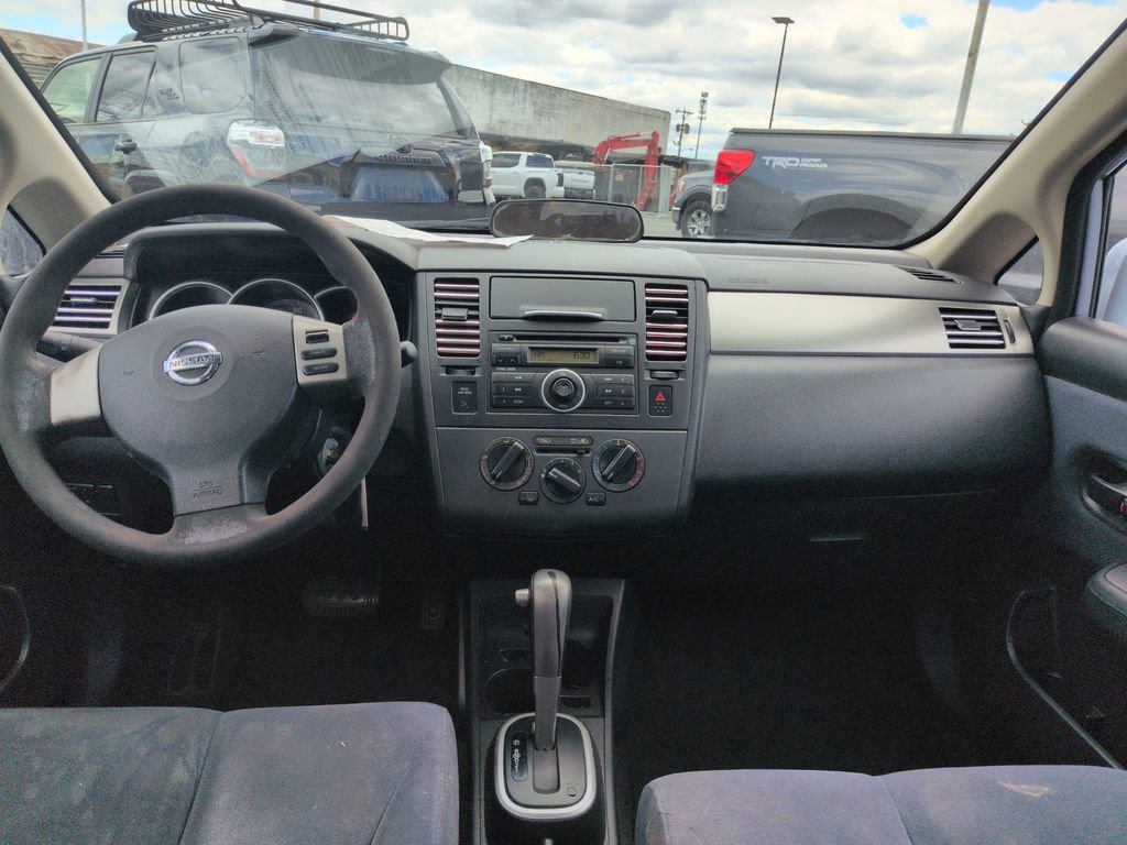 Used 2009 Nissan Versa 1.8 S w/ PWR Pkg FWD image 13