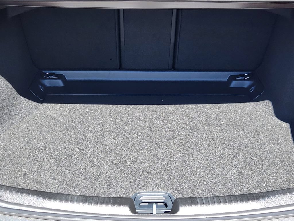 New 2026 Mercedes-Benz C 43 AMG 4MATIC Sedan image 30
