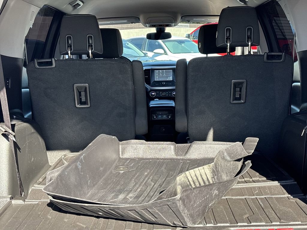 Used 2018 GMC Acadia SLE w/ Driver Alert Package I image 26